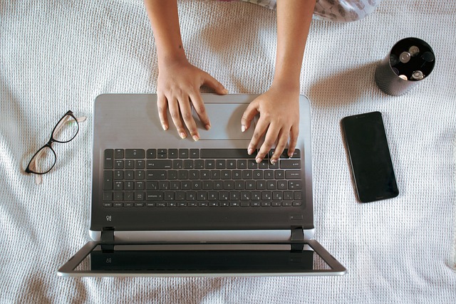 Laptop